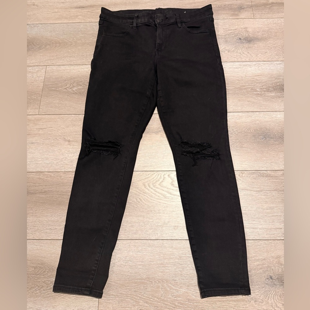 American Eagle Outfitters Women's Black Distressed Jeggings